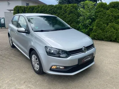 Gebraucht VW Polo Trendline 60 PS (44 kW) 2016 Silber Kleinwagen