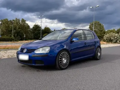 Gebraucht VW Golf V 102 PS (75 kW) 2004 Blau Kleinwagen