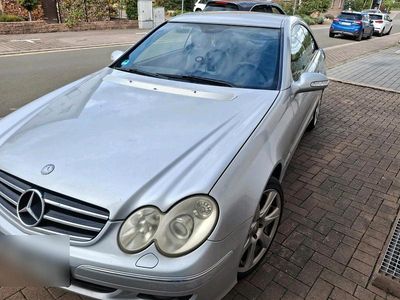 Gebraucht Mercedes CLK280 231 PS (169 kW) 2005 Silber Limousine