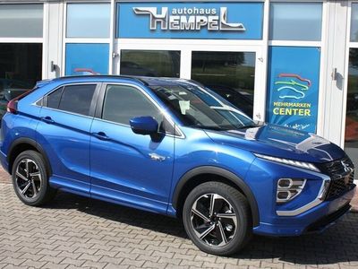Laserblau Gebraucht 2022 Mitsubishi Eclipse Cross Plus SUV | 25.990 € (Fairer Preis)