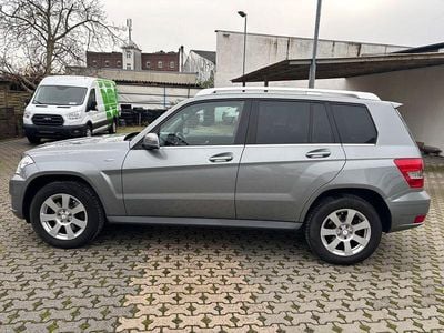 Grau Gebraucht 2010 Mercedes GLK220 SUV | 13.990 € (Fairer Preis)