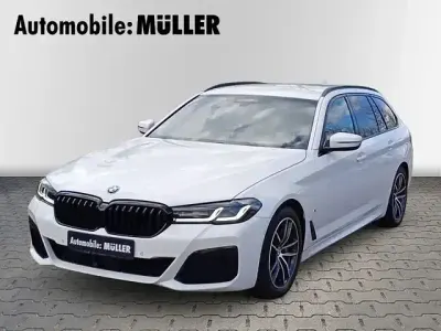 Gebraucht BMW 530 M Sport 245 PS (180 kW) 2022 Weiß Kombi