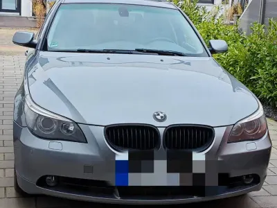 Gebraucht BMW 525 218 PS (160 kW) 2006 Grau Limousine