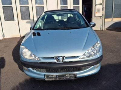 Gebraucht Peugeot 206 88 PS (64 kW) 2005 Grau Kleinwagen