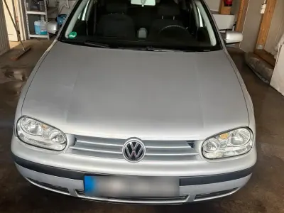 Gebraucht VW Golf IV 60 PS (44 kW) 2003 Silber Kleinwagen