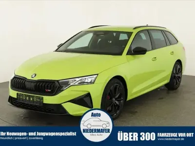 Neu Skoda Octavia RS 265 PS (194 kW) 2026 Mamba grün Kombi
