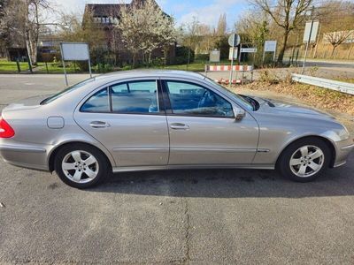 gebraucht Mercedes E200 KOMPRESSOR AVANTGARDE Avantgarde