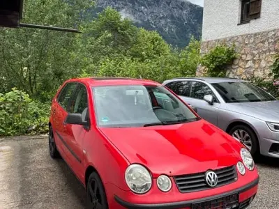 Gebraucht VW Polo 64 PS (47 kW) 2004 Rot Kleinwagen