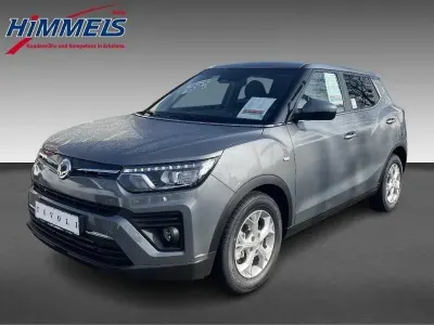 Gebraucht KGM Tivoli 163 PS (119 kW) 2024 Grau SUV