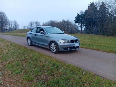 Grau Gebraucht 2010 BMW 120 Coupé Coupé | 5.049 € (Etwas zu teuer)