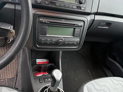 Gebraucht Skoda Fabia 105 PS (77 kW) 2010 Blau Limousine