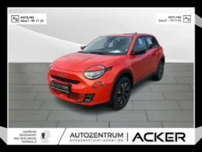 Neu Fiat 600 110 PS (80 kW) 2026 Sole orange SUV