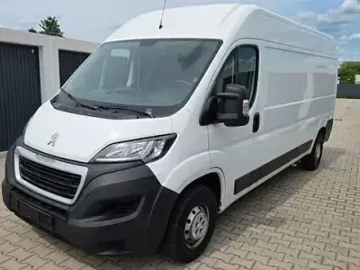 Gebraucht Peugeot Boxer S 140 PS (102 kW) 2019 Weiss Van