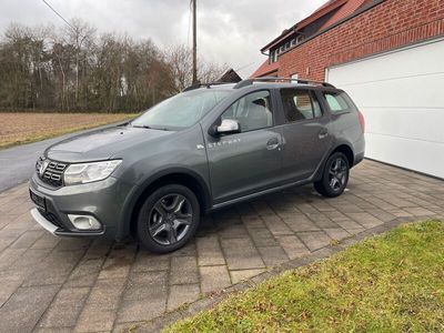 gebraucht Dacia Logan MCV II Kombi Stepway Celebration, TÜV Neu*