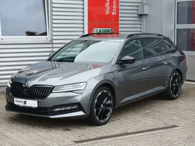 Gebraucht Skoda Superb SportLine 200 PS (147 kW) 2023 Grau Kombi