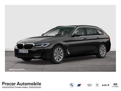 Second-hand BMW 530e Sport Line 291 CP (214 kW) 2024 Negru Break