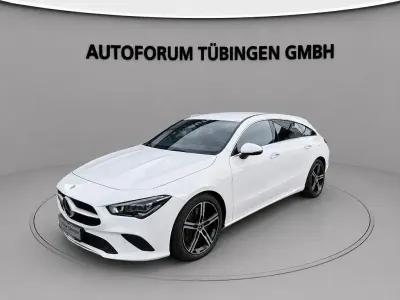 Gebraucht Mercedes CLA200 Progressive 150 PS (110 kW) 2022 Weiß Limousine