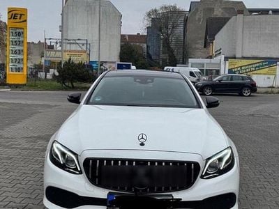 Gebraucht Mercedes E350 258 PS (189 kW) 2017 Weiß Limousine
