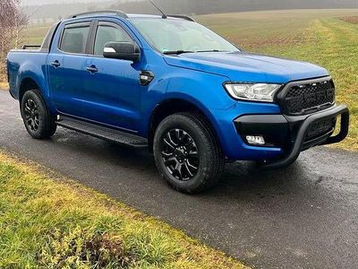 Usata Ford Ranger Wildtrack 272 CV (200 kW) 2019 Blu Pick-up
