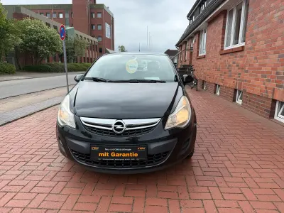 Gebraucht Opel Corsa 70 PS (51 kW) 2013 Schwarz Kleinwagen
