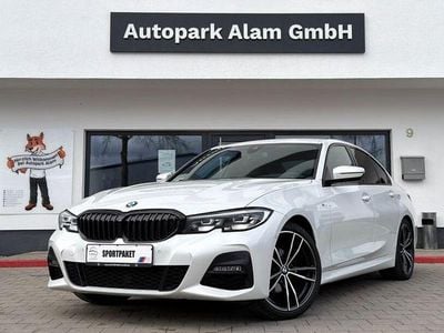 Gebraucht BMW 320 M Sport 190 PS (139 kW) 2022 Mineralweiss Limousine