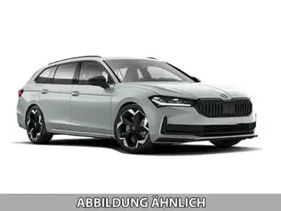 Gebraucht Skoda Superb Sport 204 PS (150 kW) 2025 Gelb Kombi
