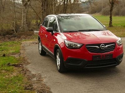 Second-hand Opel Crossland Edition 82 CP (60 kW) 2018 Roșu SUV
