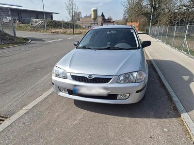 Gebraucht Mazda 323F 88 PS (64 kW) 1999 Silber Limousine