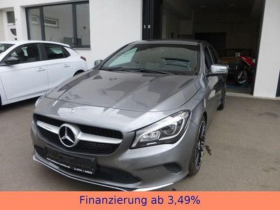 Gebraucht Mercedes CLA220 Shooting Brake 184 PS (135 kW) 2018 Grau Kombi