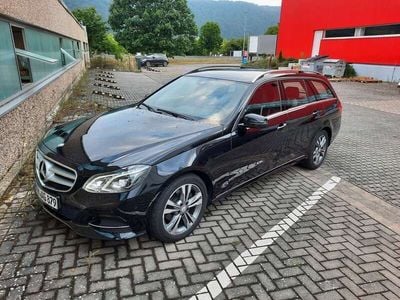 Mercedes E220