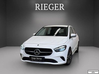 Weiß Gebraucht 2024 Mercedes B200 Progressive Van / Kleinbus | 26.899 € (Superpreis)