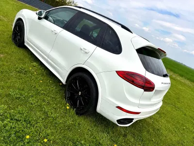 Gebraucht Porsche Cayenne Sport 262 PS (192 kW) 2015 Weiß SUV
