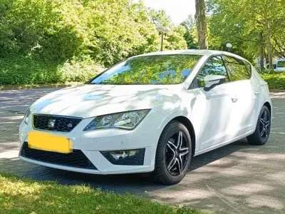 Gebraucht Seat Leon FR 125 PS (91 kW) 2015 Weiß Limousine