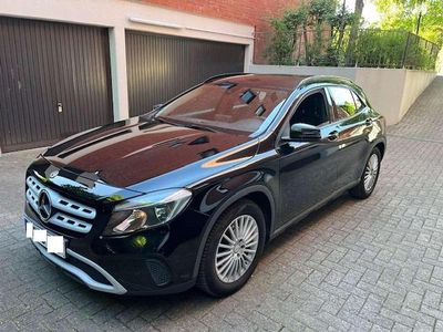 Mercedes GLA180