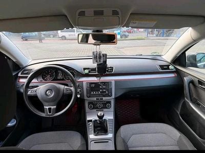 Gebraucht VW Passat 160 PS (117 kW) 2011 Grau Limousine