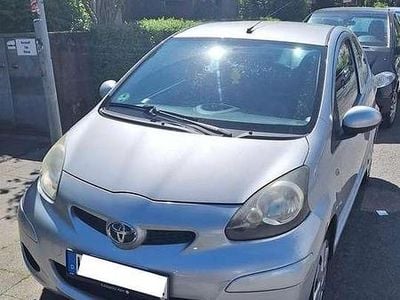 Brugt Toyota Aygo Team 69 HK (50 kW) 2008 Hvid Hatchback