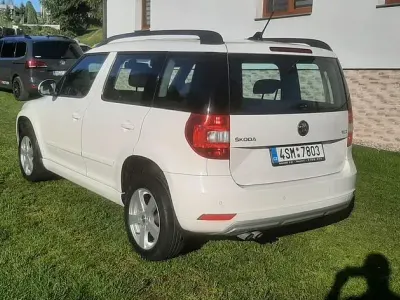 Gebraucht Skoda Yeti Elegance 105 PS (77 kW) 2014 Weiß SUV