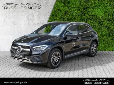 Gebraucht Mercedes GLA180 Progressive 136 PS (100 kW) 2023 Schwarz SUV