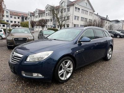 Blau Gebraucht 2011 Opel Insignia Sport Kombi | 3.290 € (Fairer Preis)