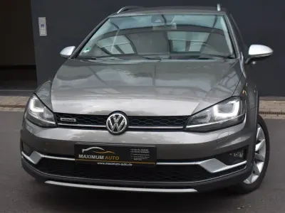 Gebraucht VW Golf Alltrack 150 PS (110 kW) 2016 Grau Kombi