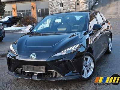 Schwarz Gebraucht 2023 MG MG4 EV Kleinwagen | 15.300 € (Superpreis)