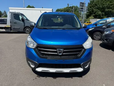 Gebraucht Dacia Lodgy Stepway 116 PS (85 kW) 2015 Blau Van / Kleinbus