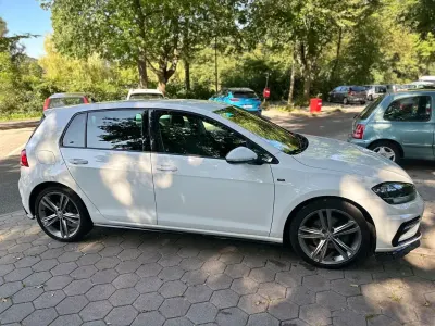 Gebraucht VW Golf VII Join 125 PS (91 kW) 2018 Weiß Limousine