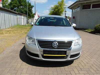 Gebraucht VW Passat 150 PS (110 kW) 2006 Blau Limousine