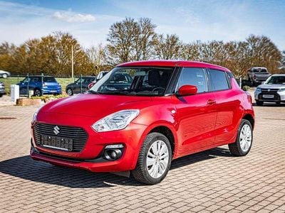 Usata Suzuki Swift Comfort 90 CV (66 kW) 2018 Rosso Utilitaria