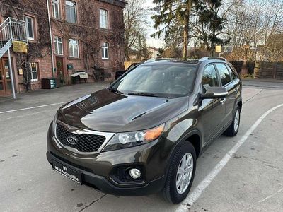 Braun Gebraucht 2011 Kia Sorento Vision SUV | 14.999 € (Teuer)