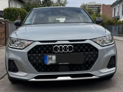 Gebraucht Audi A1 95 PS (69 kW) 2022 Grau SUV