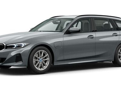BMW 330e