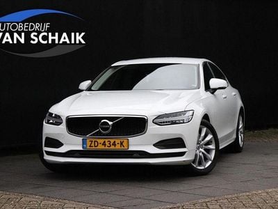 Gebraucht Volvo S90 Momentum 190 PS (139 kW) 2019 Weiß Limousine