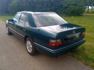 Brugt Mercedes 200 1995 Grøn Sedan